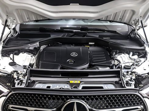 New 2026 Mercedes-Benz GLC 300 4MATIC image 11