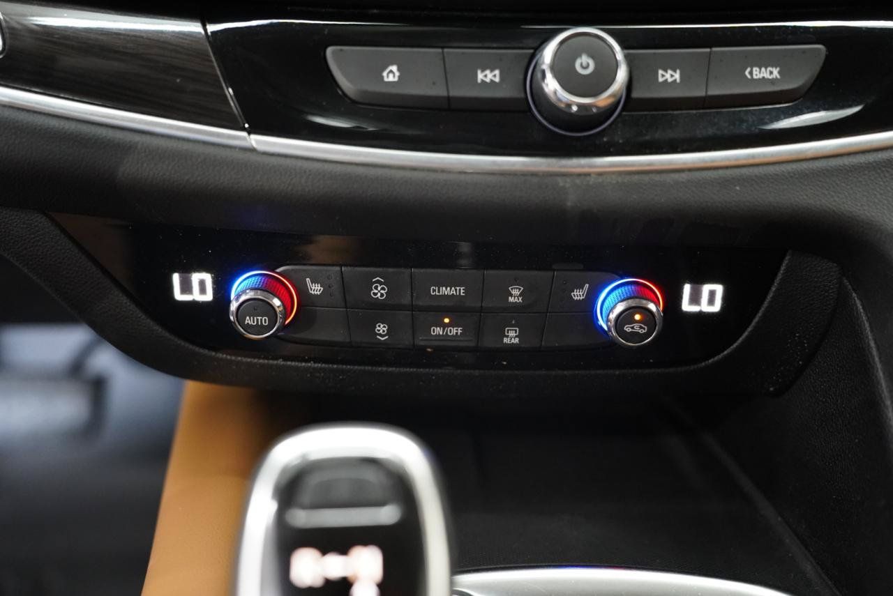 Used 2019 Buick Enclave Essence FWD image 21