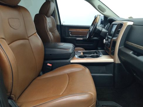 Used 2016 RAM 1500 Laramie Longhorn w/ Convenience Group AWD/4WD image 21