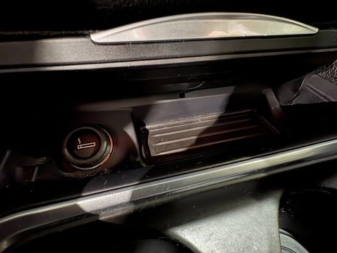 Used 2018 BMW M3 image 27