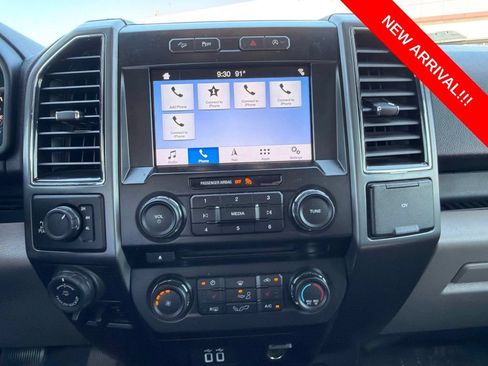 Used 2018 Ford F150 XLT w/ Equipment Group 302A Luxury AWD/4WD image 9