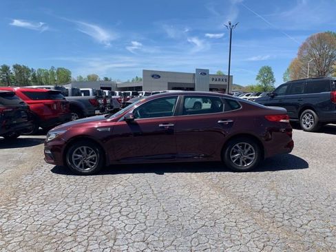 Used 2020 Kia Optima LX image 5