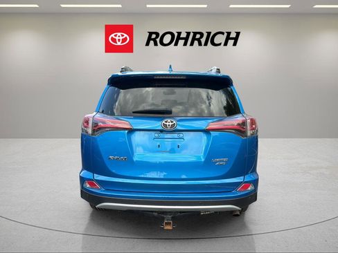 Used 2016 Toyota RAV4 Limited w/ Advanced Technology Package AWD/4WD image 7