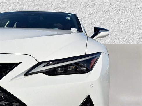 Used 2022 Lexus IS 350 F Sport image 9