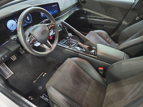 Used 2025 Hyundai Elantra N FWD image 13