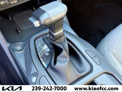 New 2025 Kia K4 EX image 27