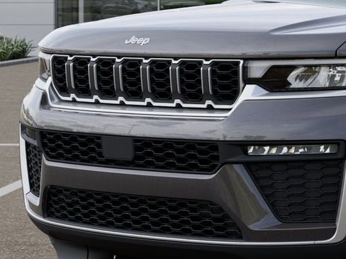 New 2026 Jeep Grand Cherokee Limited AWD/4WD image 11