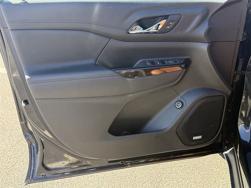 Used 2020 GMC Acadia AT4 w/ Driver Alert Package II image 10