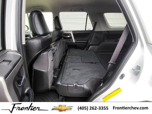 Used 2024 Toyota 4Runner SR5 Premium image 28