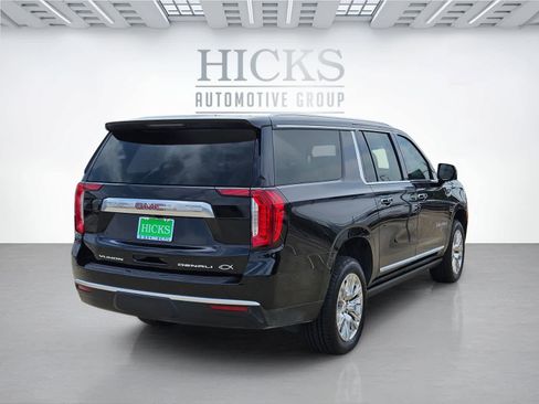 Used 2024 GMC Yukon XL Denali RWD image 5
