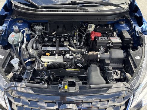 Used 2022 Nissan Kicks S image 29