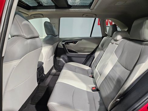 Certified 2024 Toyota RAV4 Limited w/ Advanced Technology Package AWD/4WD image 37
