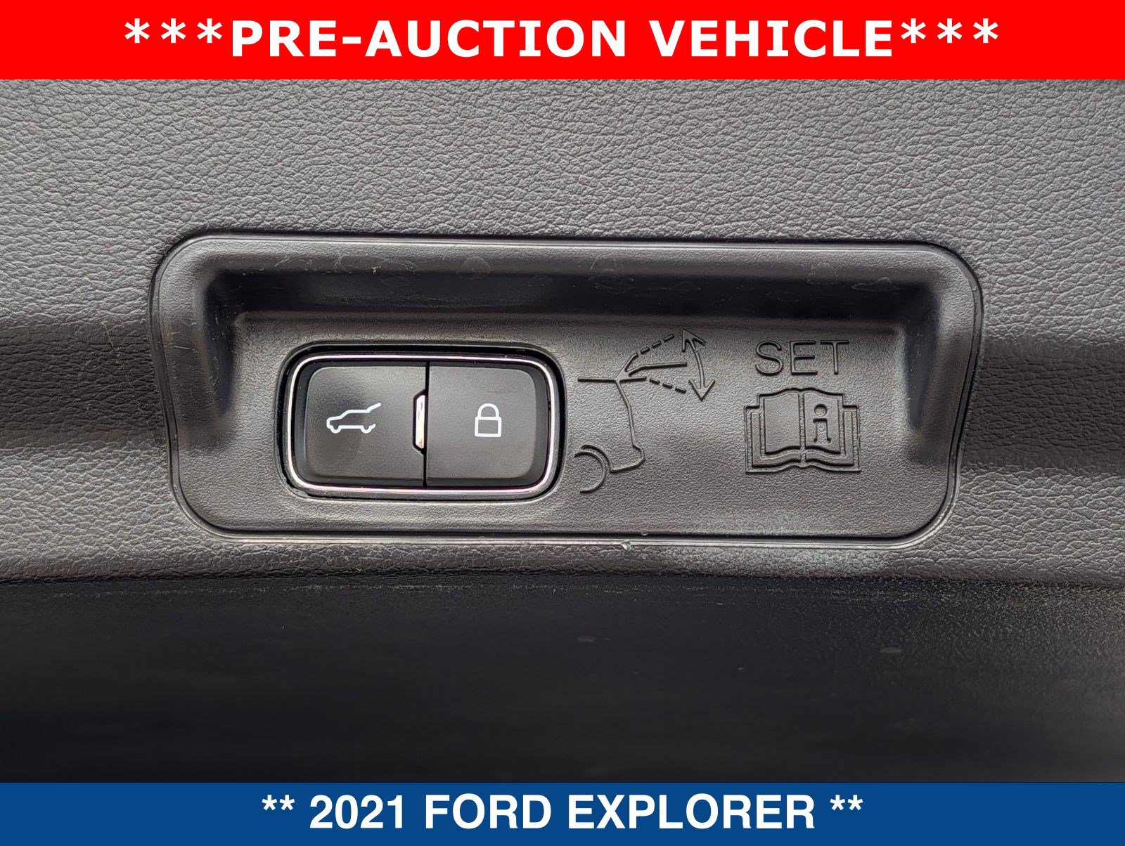 Used 2021 Ford Explorer Limited w/ Hybrid Equipment Group 310A AWD/4WD image 15