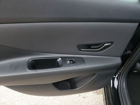 New 2026 Hyundai Elantra SEL Sport Premium FWD image 14