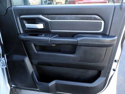 Used 2024 RAM 2500 Big Horn image 22