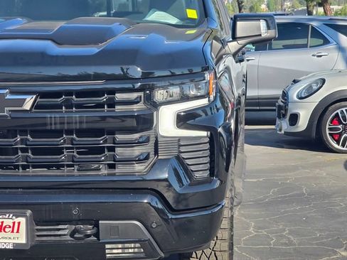 Used 2026 Chevrolet Silverado 1500 LT Trail Boss w/ LT Trail Boss Premium Package AWD/4WD image 3