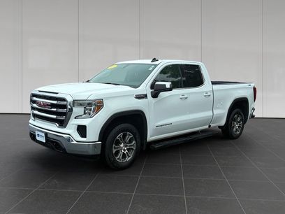 Used 2021 GMC Sierra 1500 SLE w/ X31 Off-Road Package