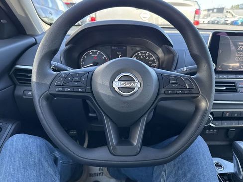 New 2025 Nissan Altima 2.5 S image 12