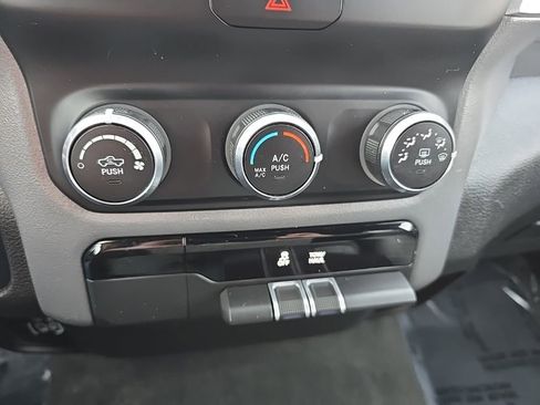 Certified 2022 RAM 1500 Big Horn image 29