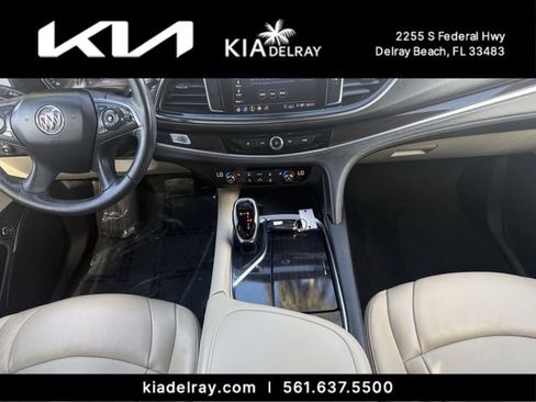 Used 2021 Buick Enclave Essence FWD image 13