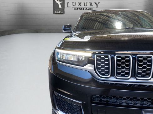 Used 2021 Jeep Grand Cherokee L Summit AWD/4WD image 14