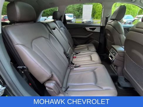 Used 2018 Audi Q7 3.0T Prestige AWD/4WD image 29