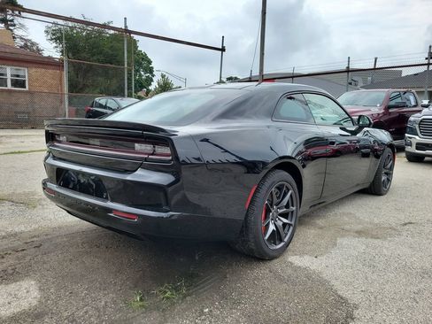 Used 2024 Dodge Charger Daytona Scat Pack w/ Plus Group AWD/4WD image 4