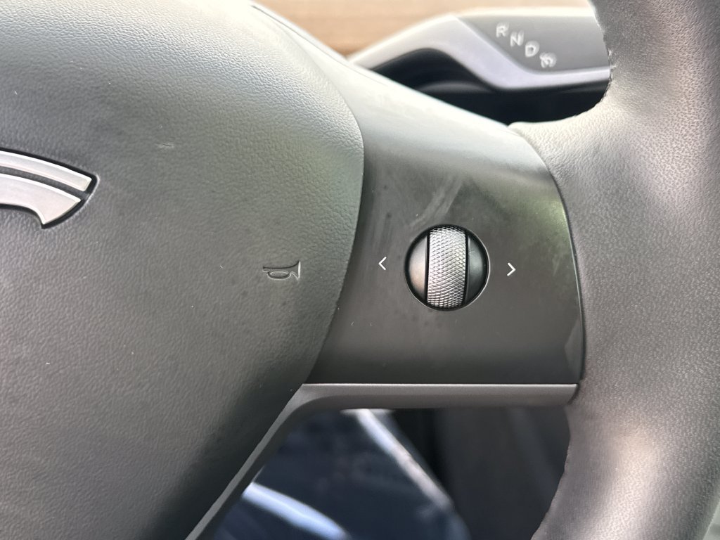 Used 2023 Tesla Model 3 Performance AWD/4WD image 15
