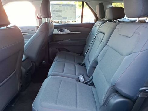 New 2026 Ford Explorer Active AWD/4WD image 27