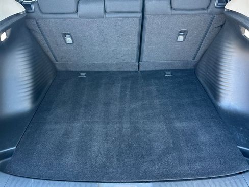 Used 2023 Honda HR-V LX image 17