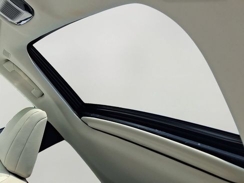 Used 2024 Lexus RX 350 Premium w/ Cold Area Package AWD/4WD image 15