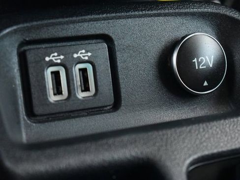 Used 2020 Ford Transit Connect XL image 18