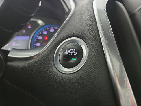 Used 2022 Chevrolet Traverse RS AWD/4WD image 25