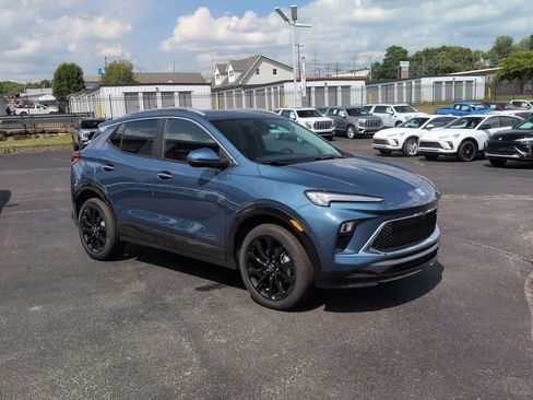 New 2026 Buick Encore GX Sport Touring w/ Advanced Technology Package AWD/4WD image 3