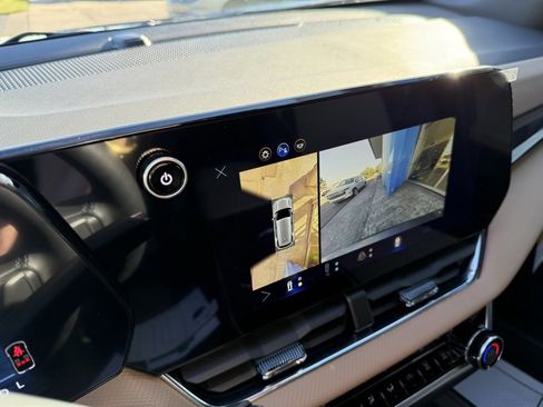 New 2026 Chevrolet Equinox ACTIV w/ Convenience Package III image 21