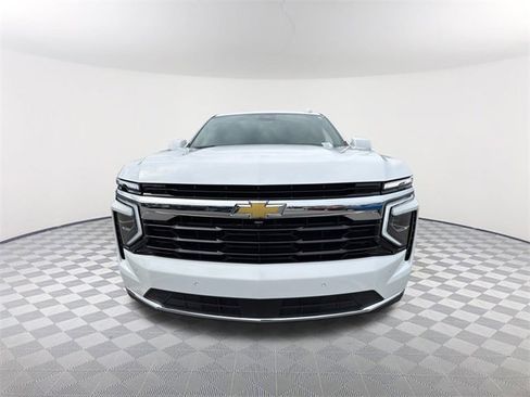 Certified 2025 Chevrolet Suburban LS image 2