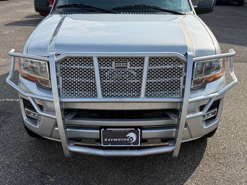 Used 2015 Ford Expedition XLT w/ Equipment Group 202A RWD image 13