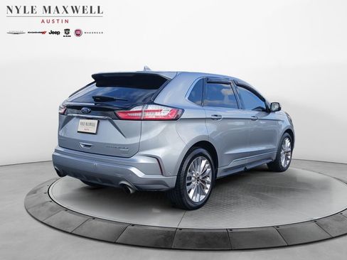 Used 2020 Ford Edge Titanium w/ Equipment Group 301A FWD image 16