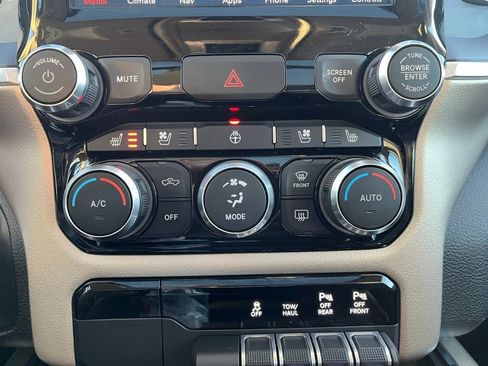 Used 2020 RAM 1500 Laramie image 14