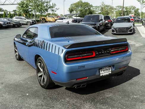 Used 2016 Dodge Challenger R/T RWD image 32