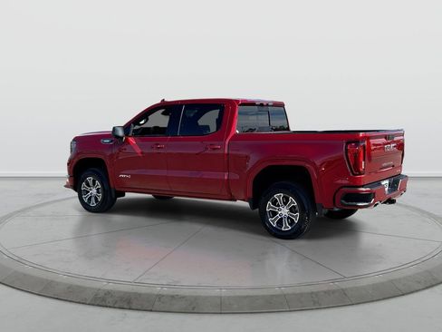 Used 2025 GMC Sierra 1500 AT4 w/ Technology Package AWD/4WD image 6