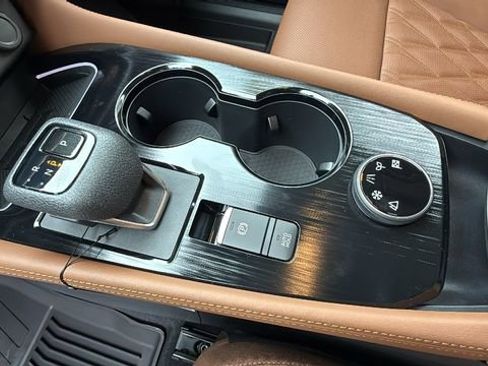 New 2026 Nissan Rogue Platinum w/ Platinum Premium Package image 13