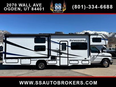 Used 2022 Ford E-450 and Econoline 450 Super Duty w/ Motorhome Prep Package