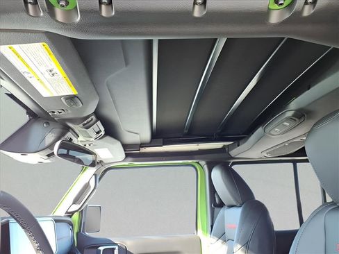 New 2026 Jeep Wrangler Unlimited Rubicon image 18