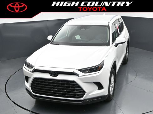 New 2026 Toyota Grand Highlander XLE FWD image 27
