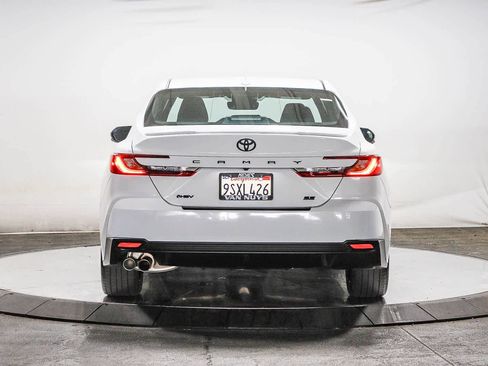 Certified 2025 Toyota Camry SE w/ Convenience Package FWD image 4