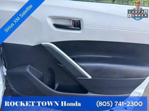 Used 2025 Toyota Corolla Cross L FWD image 17