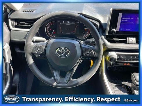 Certified 2025 Toyota RAV4 LE AWD/4WD image 14