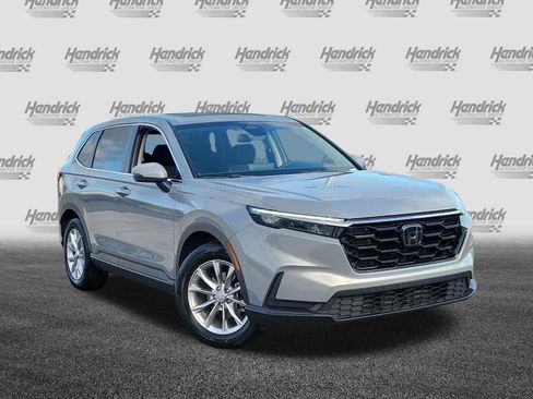 Used 2025 Honda CR-V EX image 2