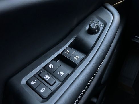 New 2025 Jeep Grand Cherokee 4WD image 21